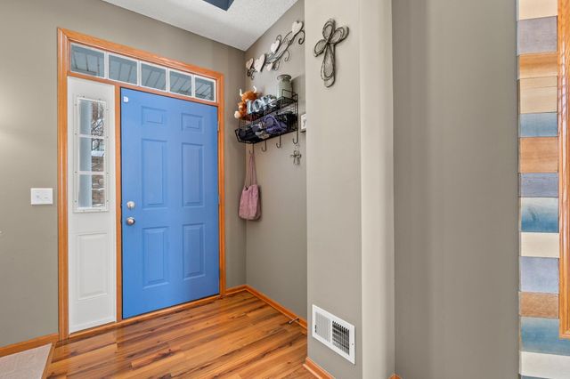 1249 Majestic Avenue 316, Maplewood, MN 55109