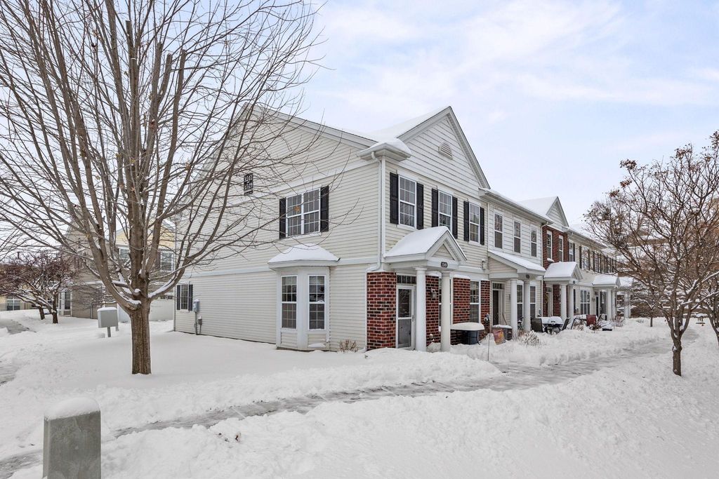 1249 Majestic Avenue 316, Maplewood, MN 55109