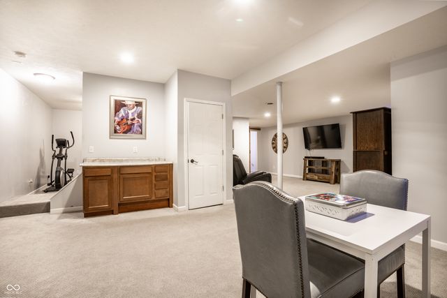 6225 Awl Court, Noblesville, IN 46062