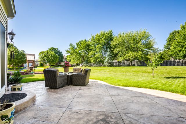 6225 Awl Court, Noblesville, IN 46062