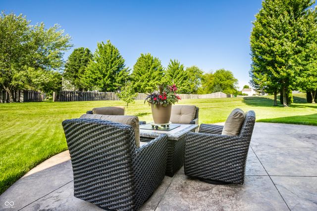 6225 Awl Court, Noblesville, IN 46062