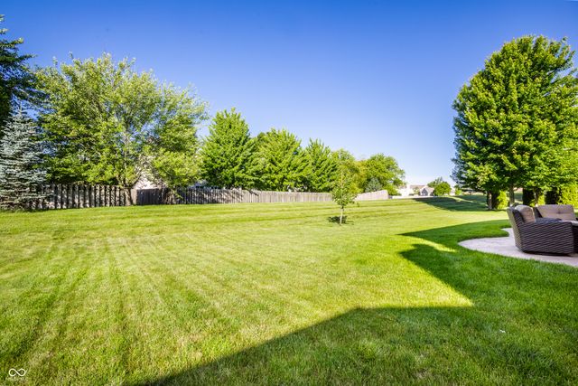 6225 Awl Court, Noblesville, IN 46062