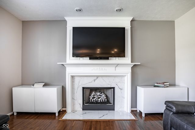 6225 Awl Court, Noblesville, IN 46062