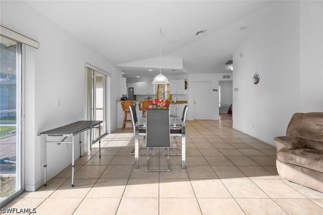 2 E Greens CIR, Lehigh Acres, FL 33936