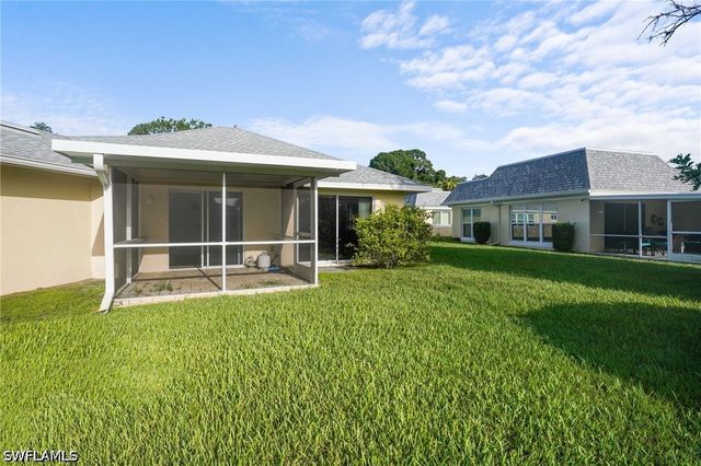 2 E Greens CIR, Lehigh Acres, FL 33936
