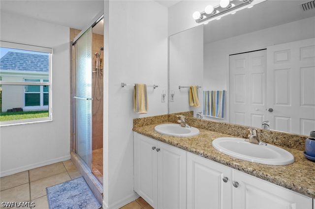 2 E Greens CIR, Lehigh Acres, FL 33936