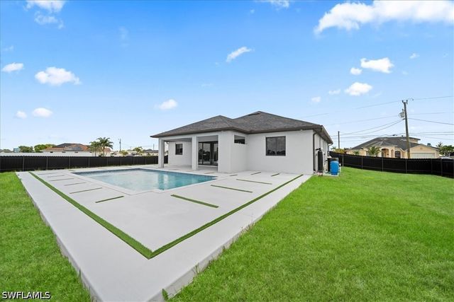 1925 NW 15th TER, Cape Coral, FL 33993