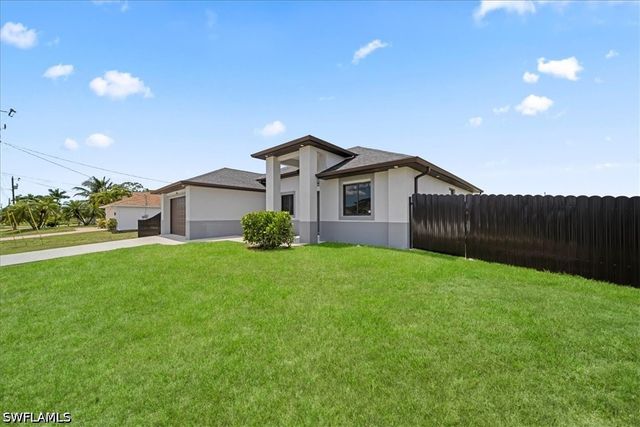 1925 NW 15th TER, Cape Coral, FL 33993