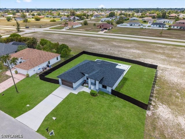 1925 NW 15th TER, Cape Coral, FL 33993
