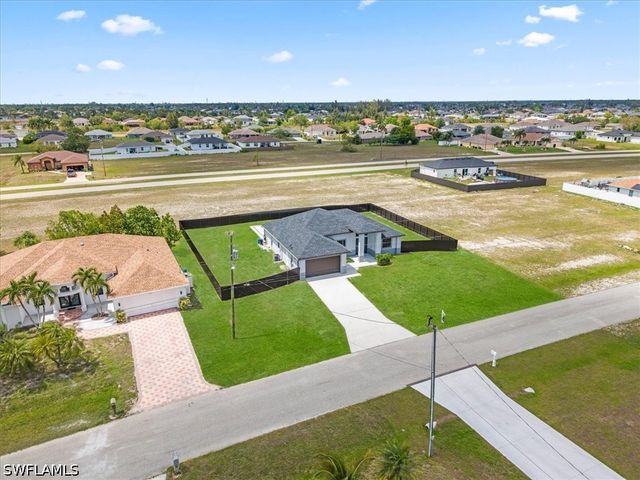 1925 NW 15th TER, Cape Coral, FL 33993