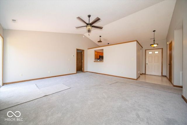 725 Lake Shore Road, Franklin, IN 46131