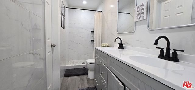 7442 Mcneil Way, Buena Park, CA 90620