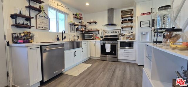 7442 Mcneil Way, Buena Park, CA 90620