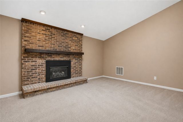 9511 Glenwyck Court, Washington Twp, OH 45458