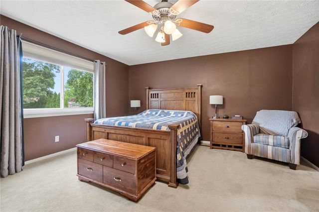 9511 Glenwyck Court, Washington Twp, OH 45458
