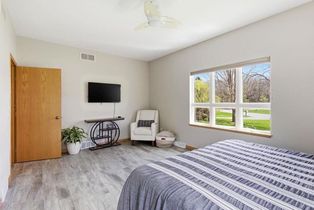 2145 Davis Hills Drive, Verona, WI 53593