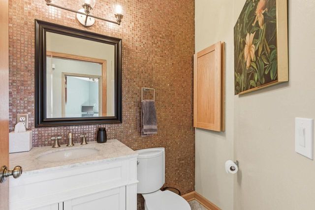 2145 Davis Hills Drive, Verona, WI 53593