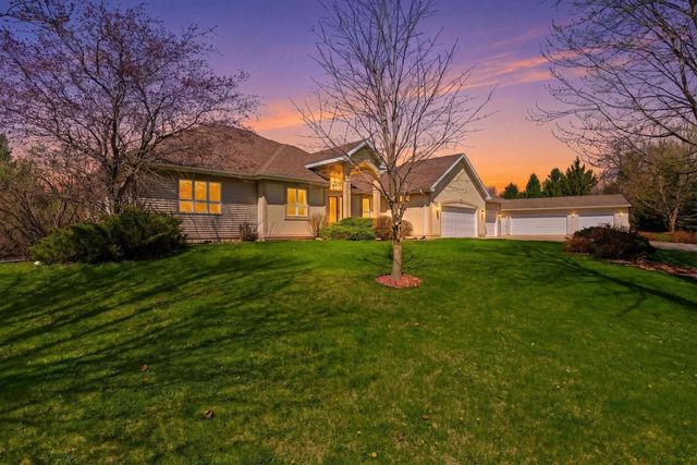 2145 Davis Hills Drive, Verona, WI 53593
