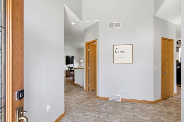 2145 Davis Hills Drive, Verona, WI 53593