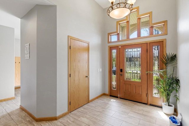 2145 Davis Hills Drive, Verona, WI 53593