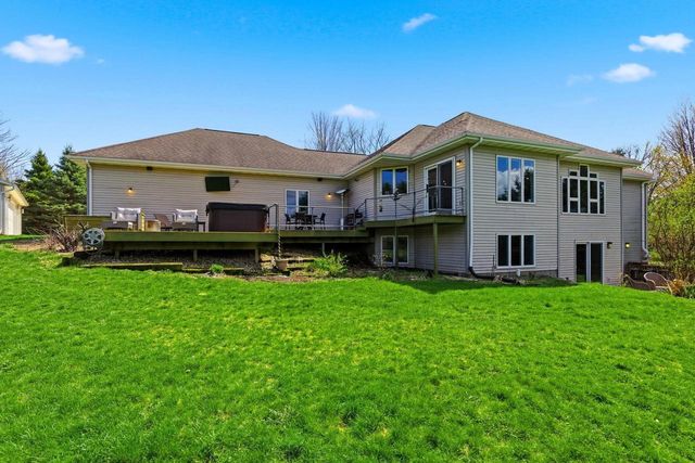 2145 Davis Hills Drive, Verona, WI 53593