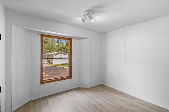 1202 Us Highway 190 18, Huntsville, TX 77340