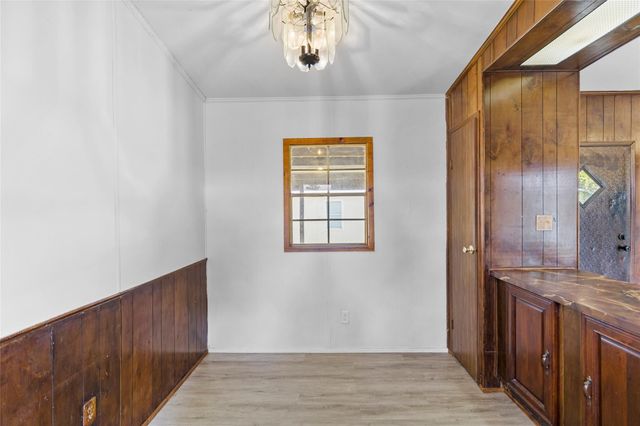 1202 Us Highway 190 18, Huntsville, TX 77340