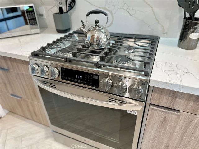 3812 Shannon, Los Angeles, CA 90027