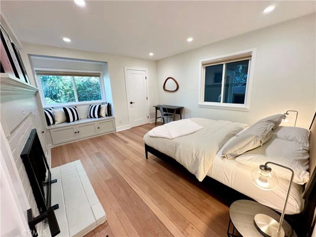 3812 Shannon, Los Angeles, CA 90027
