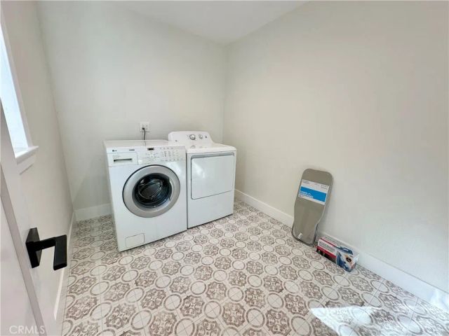 3812 Shannon, Los Angeles, CA 90027