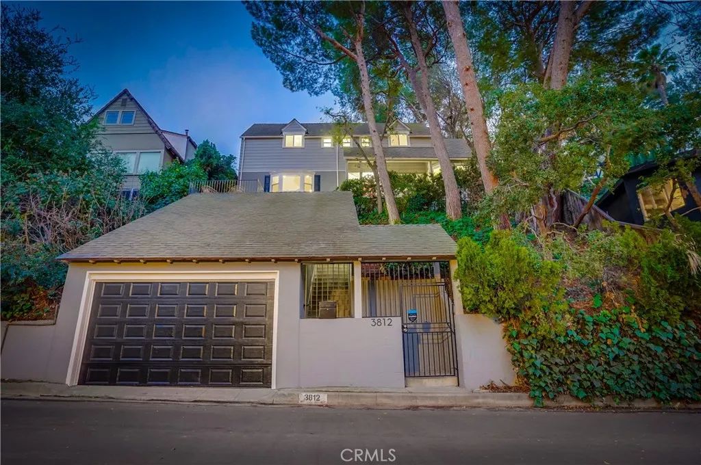 3812 Shannon, Los Angeles, CA 90027