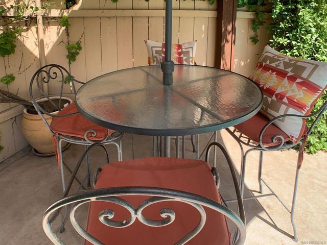 1090 ELLEN LANE, El Cajon, CA 92019