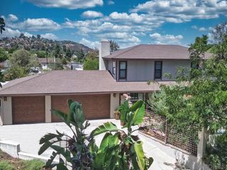 1090 ELLEN LANE, El Cajon, CA 92019