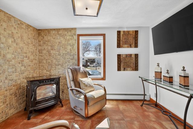 238 Squire Rd, Revere, MA 02151