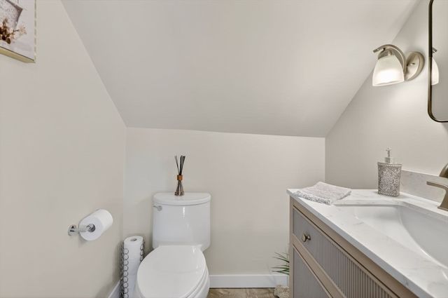 238 Squire Rd, Revere, MA 02151