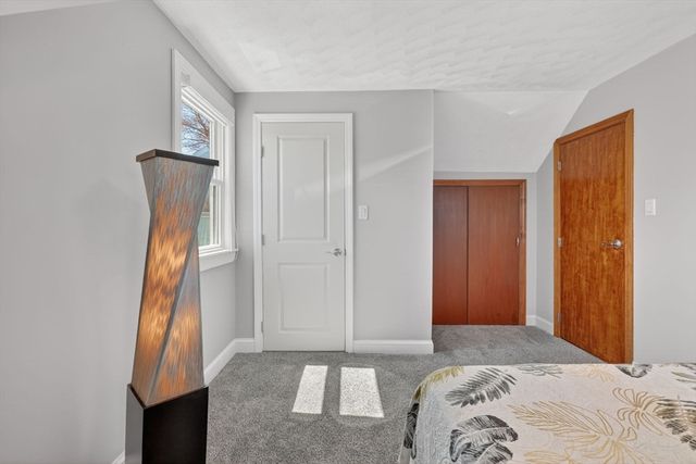 238 Squire Rd, Revere, MA 02151