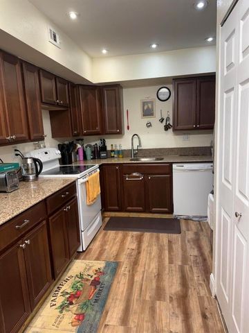 8040 SW 17TH Place 1-6, Davie, FL 33324
