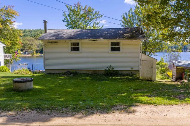 80 Hemlock Drive, Gilmanton, NH 03237