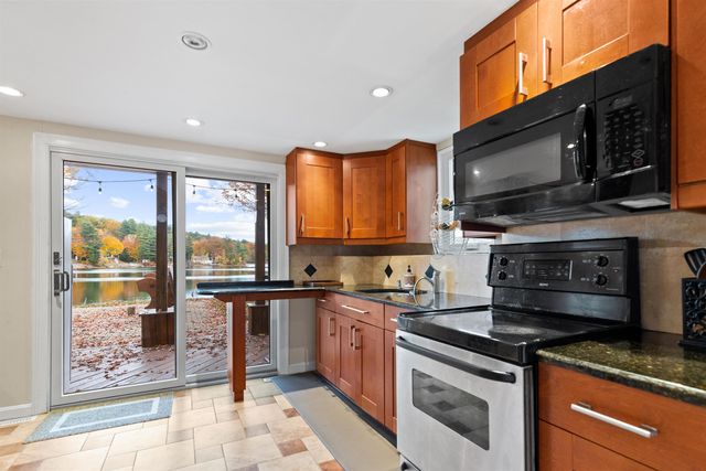 80 Hemlock Drive, Gilmanton, NH 03237