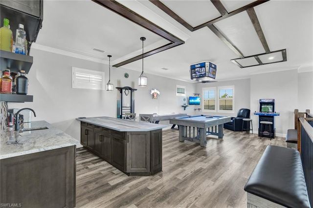 1909 SE 14th ST, Cape Coral, FL 33990