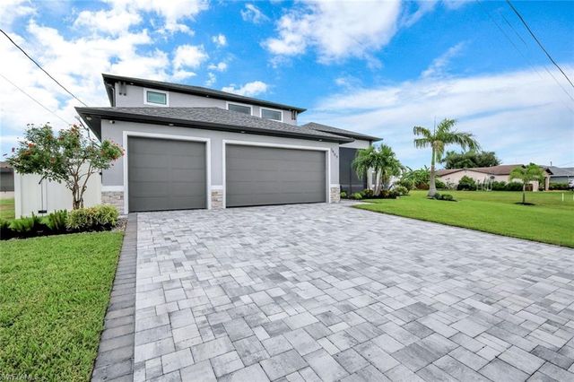 1909 SE 14th ST, Cape Coral, FL 33990