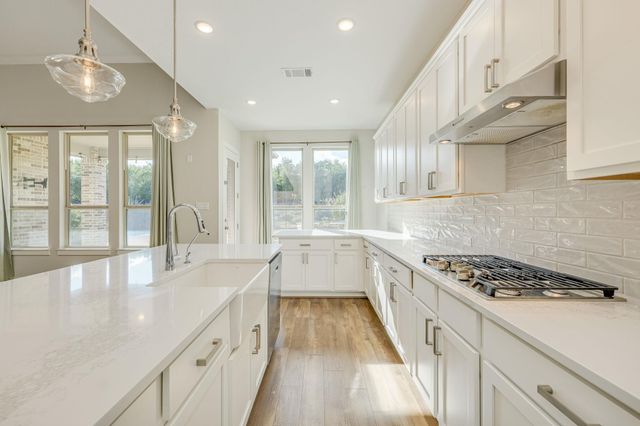 7717 Pace Ravine DR, Lago Vista, TX 78645