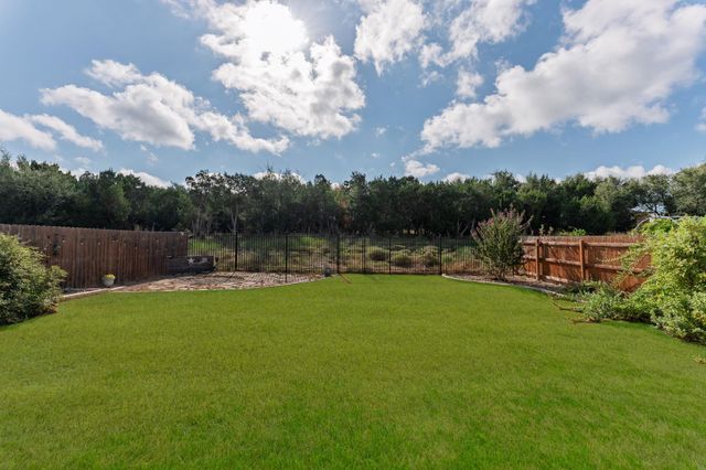 7717 Pace Ravine DR, Lago Vista, TX 78645