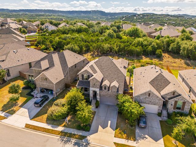 7717 Pace Ravine DR, Lago Vista, TX 78645