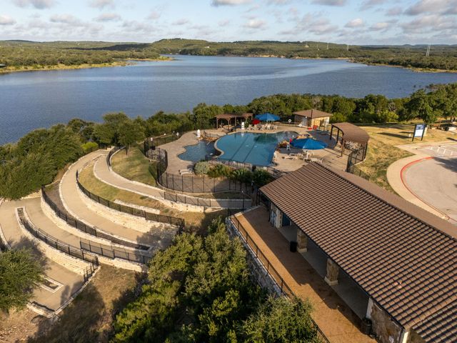 7717 Pace Ravine DR, Lago Vista, TX 78645