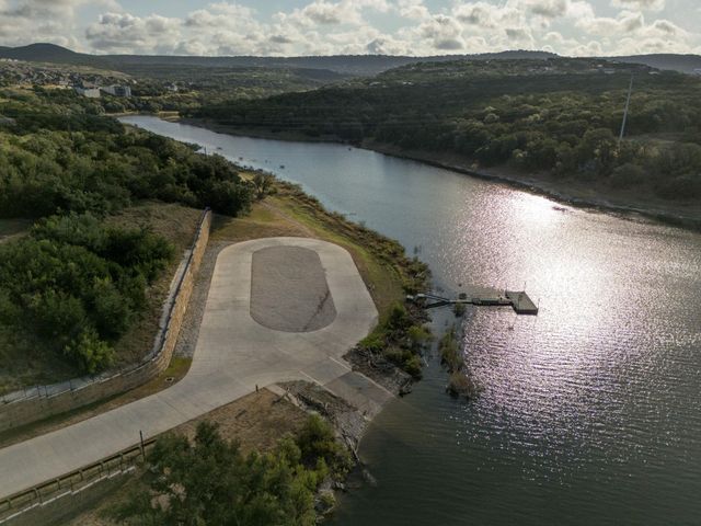 7717 Pace Ravine DR, Lago Vista, TX 78645
