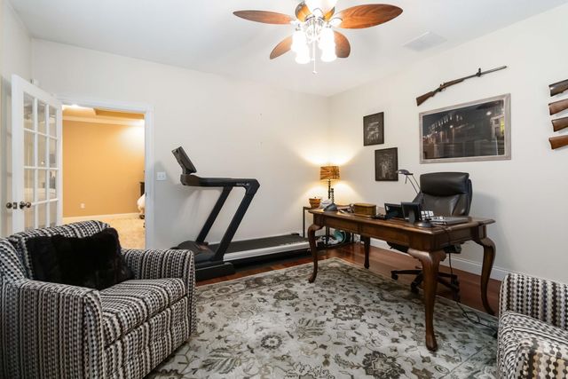 43 Marty Circle, Bronston, KY 42518