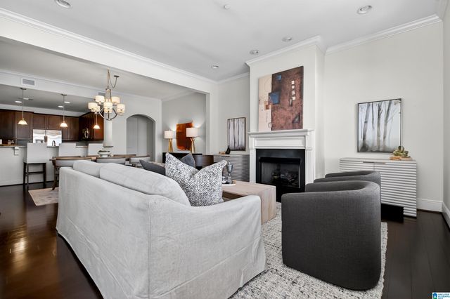 100 Hallman Hl E Apt 317, Homewood, AL 35209