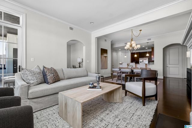 100 Hallman Hl E Apt 317, Homewood, AL 35209