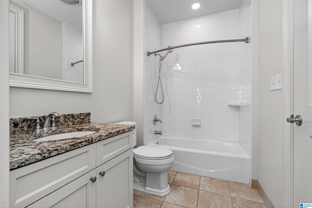 100 Hallman Hl E Apt 317, Homewood, AL 35209